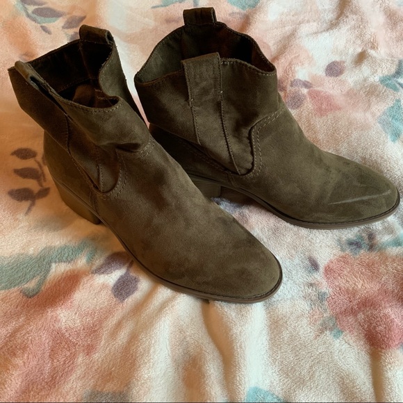 Merona Green Ankle Booties size 11 - Picture 8 of 8